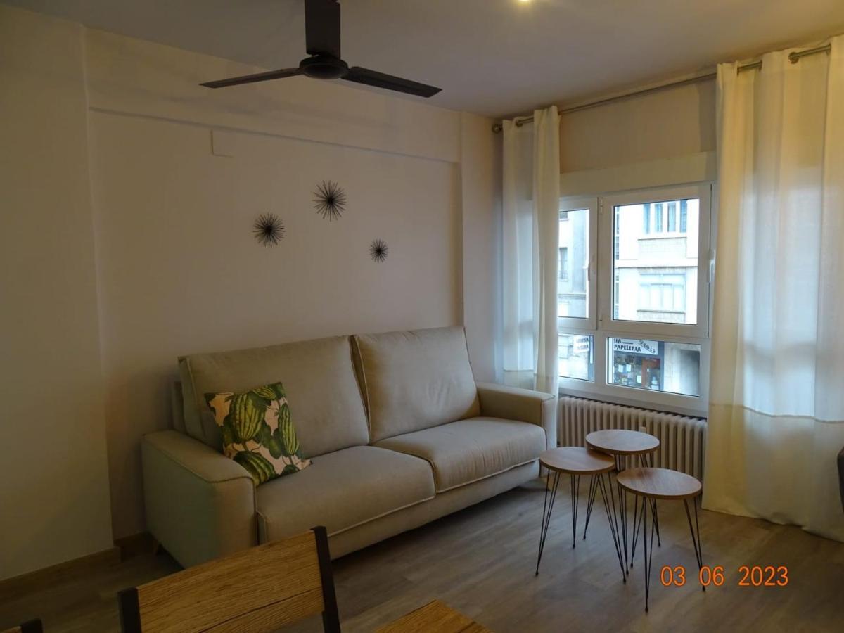 Apartamento Cuentame Burgos Apartman Kültér fotó